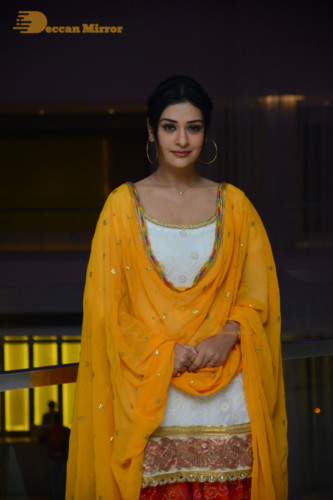 Payal Rajput (333)