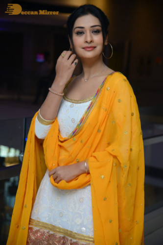 Payal Rajput (361)