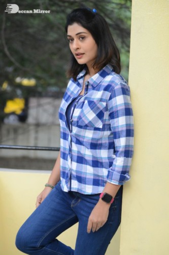 Telugu Actress Payal Rajput Picture photoshoot in a shirt and jeans