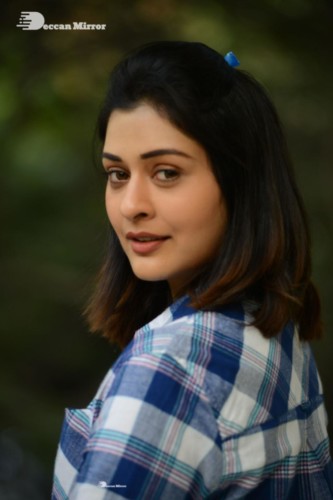 Telugu Actress Payal Rajput Picture photoshoot in a shirt and jeans