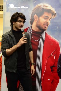 Roshan and Sreeleela of Pelli Sandadi movie at KLM Shopping Mall