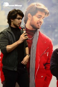 Roshan and Sreeleela of Pelli Sandadi movie at KLM Shopping Mall