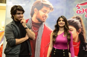 Roshan and Sreeleela of Pelli Sandadi movie at KLM Shopping Mall