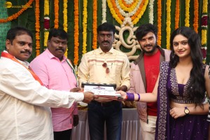 Pen Drive Movie Launch attended by Vishnu Vamsi, Rhea Kapoor, and Sai Kumar
