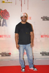 Phir Aayi Hasseen Dillruba Screening attended by Taapsee Pannu, Dia Mirza, Jiya Shankar, Amyra Dastur, Vicky Kaushal, and others