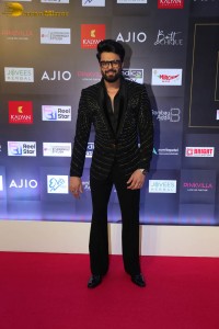 Pinkvilla Style Icons Awards attended by Kiara Advani, Shriya Saran, Disha Patani, Sunny Leone, Ananya Panday, Amyra Dastur, and others