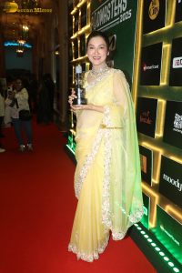 Podmasters Awards 2025 attended by Karishma Tanna, Rhea Chakraborty, and others