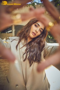 Actress Pooja Hegde Photoshoot