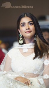 Pooja-Hegde-2