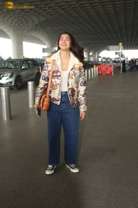 actress Pooja Hegde in denim jeans at mumbai airport