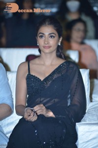 Pooja-Hegde-55