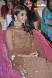 Pooja-Hegde-70