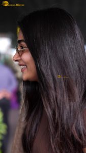 actress pooja hegde stylish and sexy in brown top and sunglasses