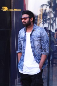 Prabhas and Pooja Hegde during their interview about Radhe Shyam movie