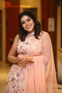 Actress Poorna seen at the Three Roses OTT show event
