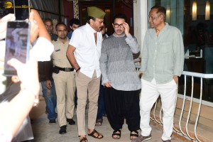 Pradeep Bandekar Prayer Meet attended by Shah Rukh Khan, Aamir Khan, Jackie Shroff, Vidya Balan, and Anil Kapoor