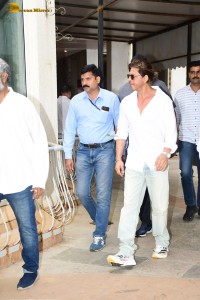 Pradeep Bandekar Prayer Meet attended by Shah Rukh Khan, Aamir Khan, Jackie Shroff, Vidya Balan, and Anil Kapoor