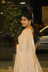 telugu actress pragati srivastava glamorous cleavage show in a lehenga choli