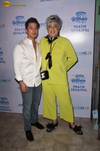 Indian Actor and reality show star pratik sehajpal celebrates his birthday with family and friends