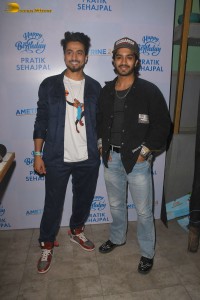Indian Actor and reality show star pratik sehajpal celebrates his birthday with family and friends