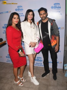 Indian Actor and reality show star pratik sehajpal celebrates his birthday with family and friends