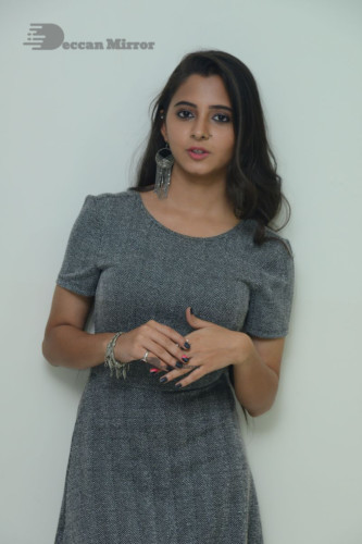 Preethi Asrani (20)
