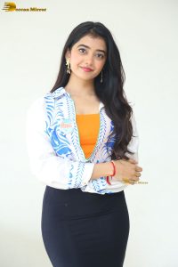 actress preethi pagadala cute photo shoot