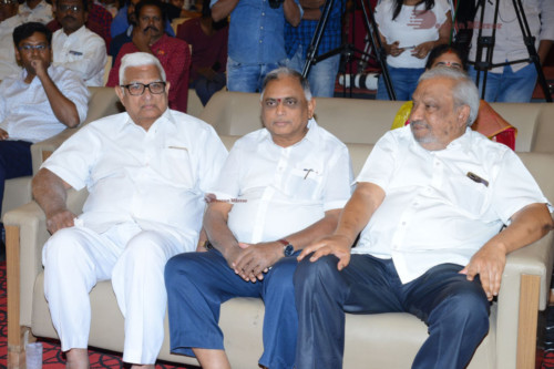 Pressure Cooker (24)