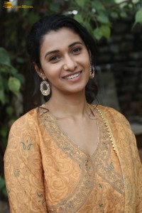 actress Priya Bhavani Shankar beautiful in a yellow salwar dress