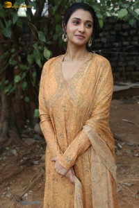 actress Priya Bhavani Shankar beautiful in a yellow salwar dress