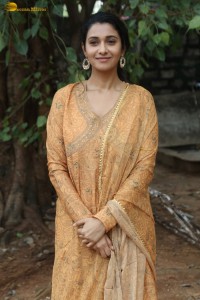 actress Priya Bhavani Shankar beautiful in a yellow salwar dress