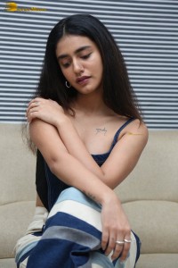 actress priya prakash varrier hot looks in a tank top