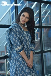 Priyanka-Jawalkar-98