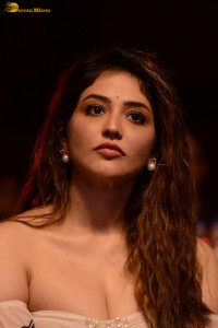 actress Priyanka Jawalkar red-hot looks in a shouldlerss dress