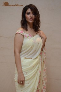 Priyanka-Jawalkar-21