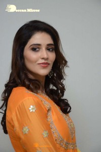 Priyanka-Jawalkar-11