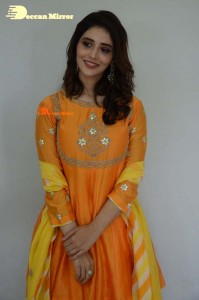 Priyanka-Jawalkar-12