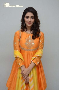 Priyanka-Jawalkar-30