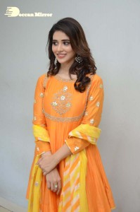 Priyanka-Jawalkar-32