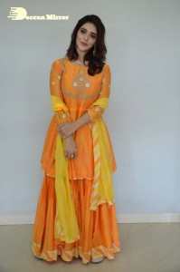 Priyanka-Jawalkar-36