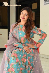 Priyanka Sharma Picture Gallery 2