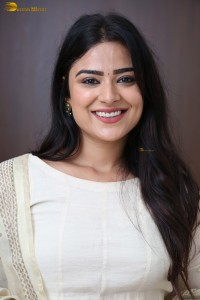 actress priyanka sharma sweet looks in a white salwar