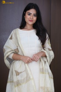 actress priyanka sharma sweet looks in a white salwar