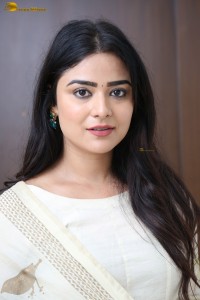 actress priyanka sharma sweet looks in a white salwar