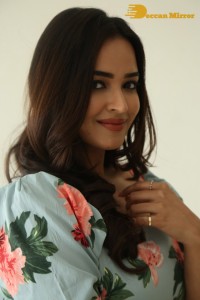 Pujita Ponnada Cute Photoshoot