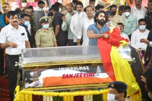 Crowds and Celebrities pay their last respects to Puneeth Rajkumar at the Kanteerava Stadium in Karnataka