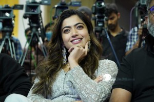Pushpa massive thanks meet attended by allu arjun rashmika sukumar devi sri prasad and others