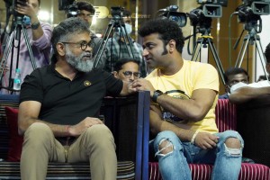 Pushpa massive thanks meet attended by allu arjun rashmika sukumar devi sri prasad and others