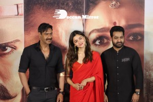 RRR Trailer Launched in Mumbai by Rajamouli, Jr. NTR, Alia Bhatt and Ajay Devgn