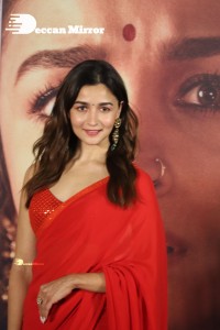 RRR Trailer Launched in Mumbai by Rajamouli, Jr. NTR, Alia Bhatt and Ajay Devgn